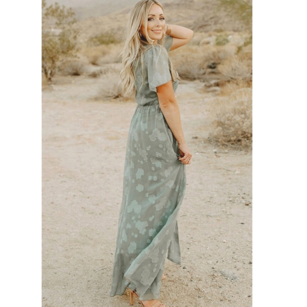 Baltic Born Mint Green Faye Maxi Dress Size Large.
